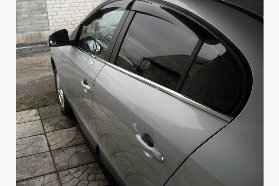 Renault Fluence 2009–2016 Onderste raamsierlijsten (set 4 stuks, RVS) Carmos - Turks staal Image