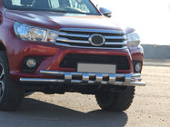Toyota Hilux 2015– Voorbeschermbeugel ST015 (RVS) foto 2