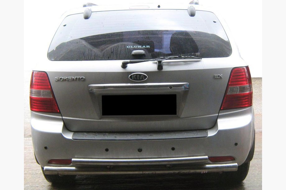 Kia Sorento I BL 2002–2009 Dubbele achterbeugel AK002 (RVS) Image