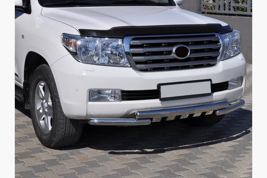 Toyota Land Cruiser 200 2007–2021 Voorste bullbar ST015 (RVS) Image