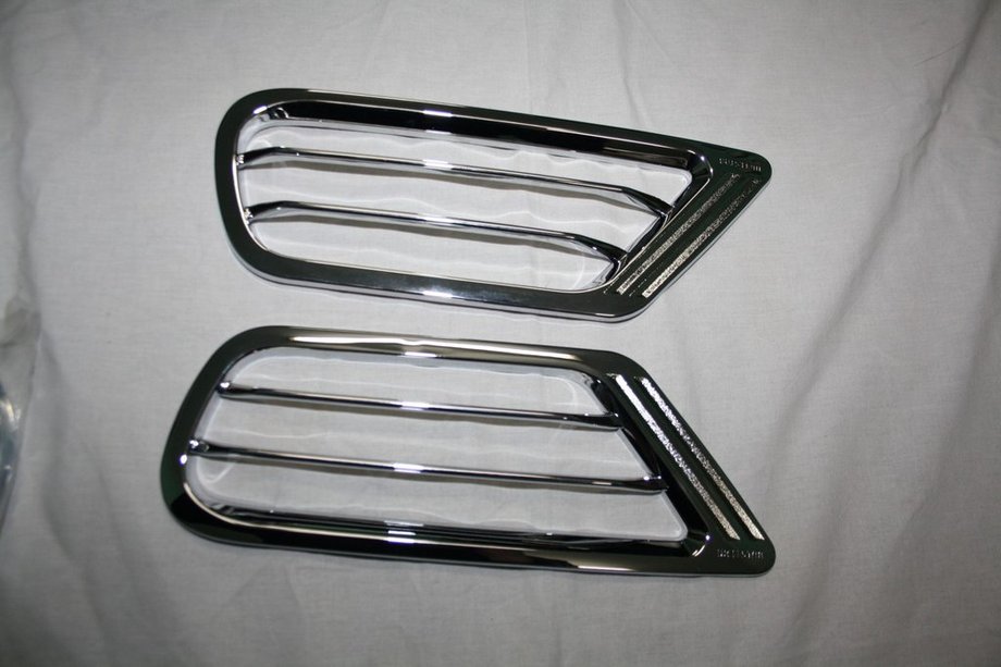 Lexus LX470 1998–2007 Afdekkappen voor achterste luchtroosters (2 stuks, kunststof) Image