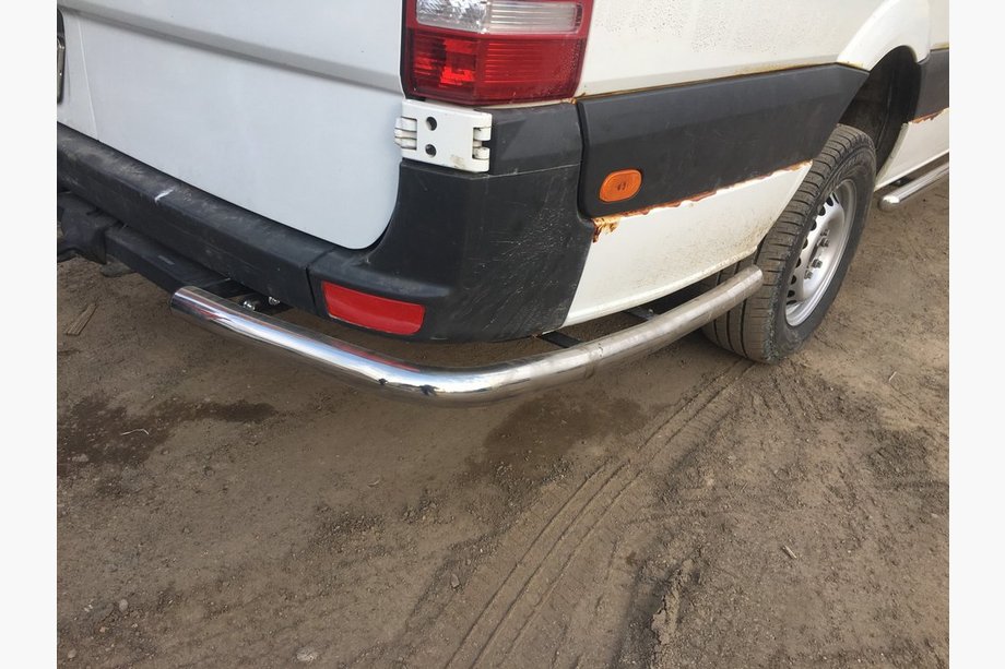 Mercedes Sprinter W906 2006–2018 Schuin geplaatste zijbuizen achter het achterwiel (2 st., RVS) Foto 3