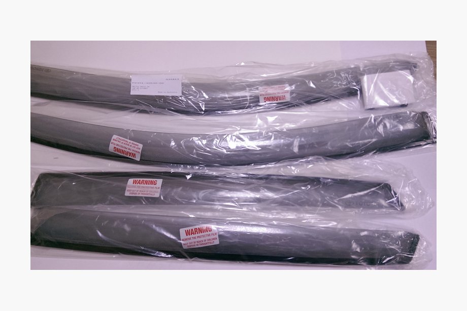 Toyota Venza 2008–2017 Originele raamdeflectoren PZ451-40530-00 Image