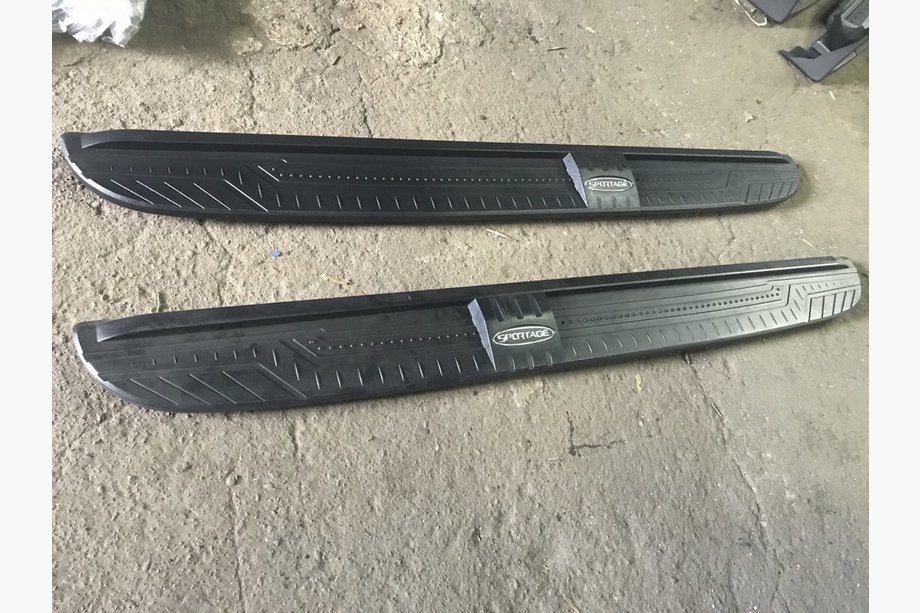 Kia Sportage 2004–2010 Originele sidesteps (zonder bevestigingsset) Image