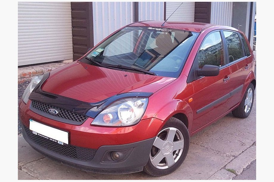 Ford Fiesta 2002–2008 Motorkapdeflector VIP Image