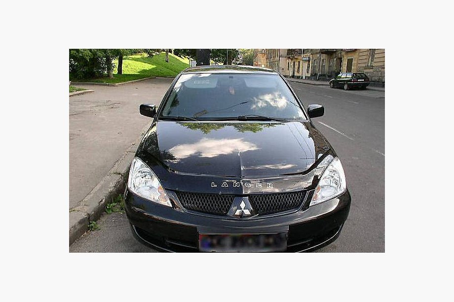 Mitsubishi Lancer 9 2004–2008 Motorkapdeflector (VIP) Image