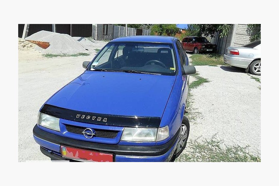 Opel Vectra A 1987–1995 Motorkapdeflector (VIP) Image