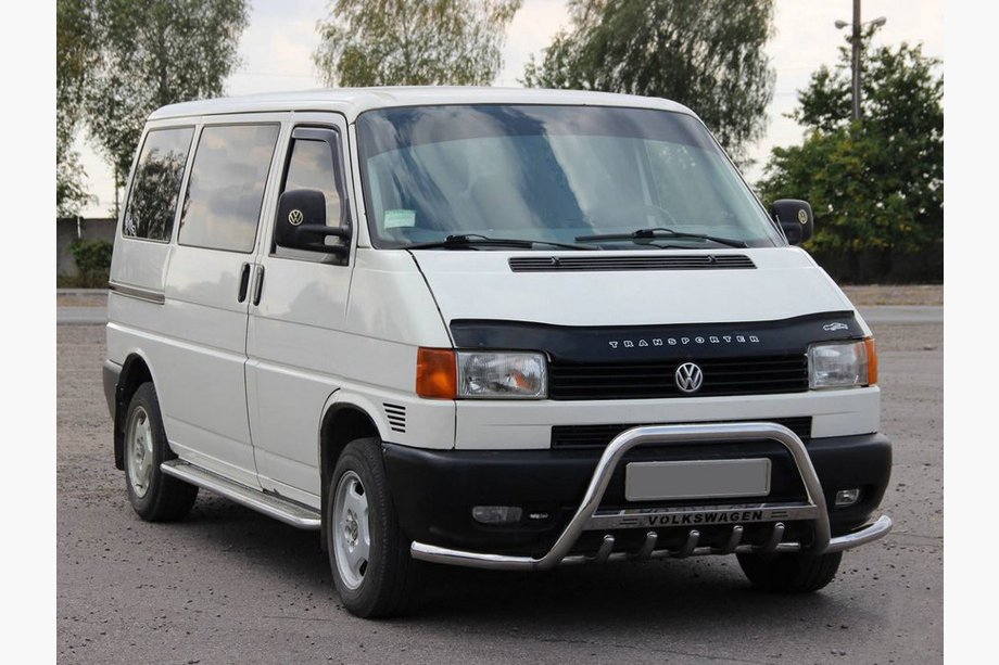 Volkswagen T4 Transporter 1990–2003 Bullbar WT003 Plus-1 (RVS) Image
