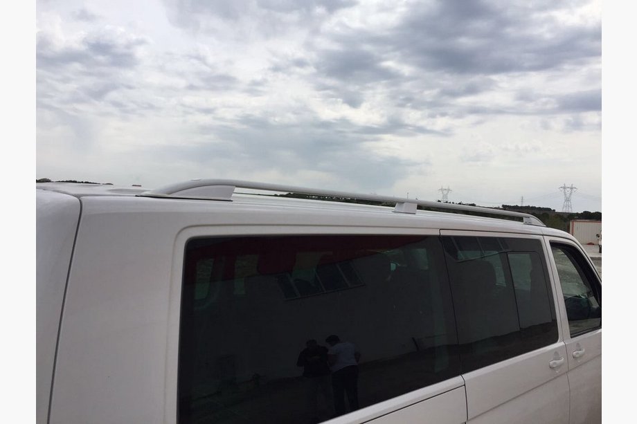 Volkswagen T6 2015–2024 Skyport dakrails (wit) Lange wielbasis Foto 8