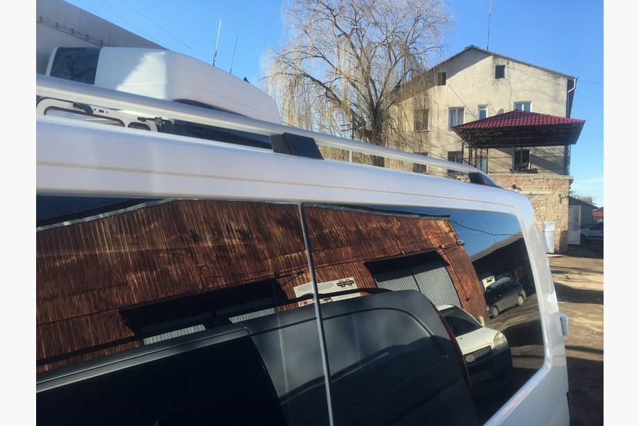 Volkswagen T6 2015–2024 Dakrails CROWN (mat grijs) Lange wielbasis Foto 4