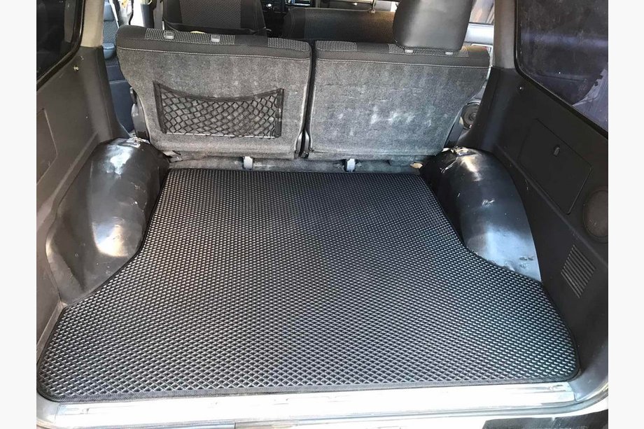 Toyota Land Cruiser 80 1990–1997 Kofferbakmat (EVA, zwart) Image