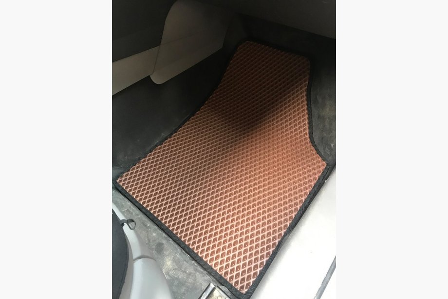 Volkswagen Caddy 2010–2015 EVA automatten (baksteenpatroon) 2 stuks, voor Foto 2