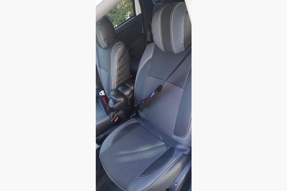 Renault Duster 2008–2017 Autostoelhoezen (kunstleer↗stof, Premium) Image