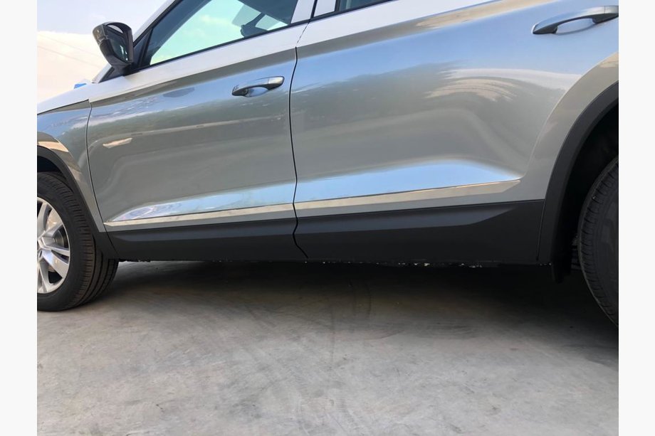 Skoda Kodiaq 2016–2023 Carmos brede deurstrip (RVS) Image