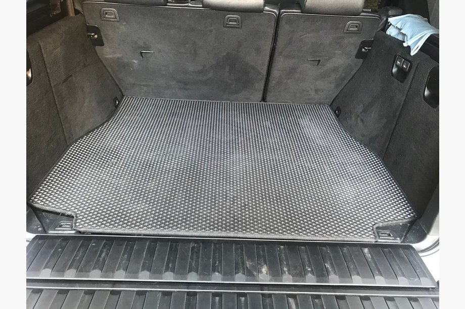 BMW X5 E53 1999–2006 Kofferbakmat (EVA, zwart) Image