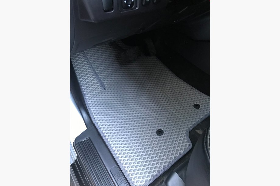 Mitsubishi Pajero Sport 2008–2015 EVA automatten (grijs) Image
