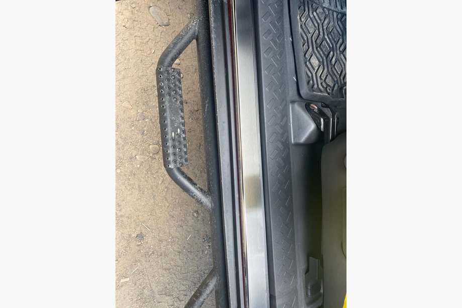 Toyota FJ Cruiser 2006–2022 Natanika premium dorpellijsten (2 stuks, RVS) Foto 1