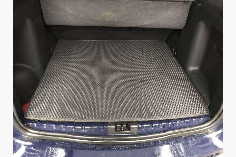 Renault Duster 2008–2017 EVA kofferbakmat (zwart) Image