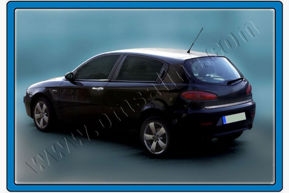 Alfa Romeo 147 2000–2010 RVS kofferbakrand Foto 1