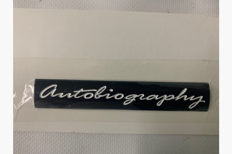 Range Rover IV L405 2013–2021 Autobiography embleem (type 1) Image