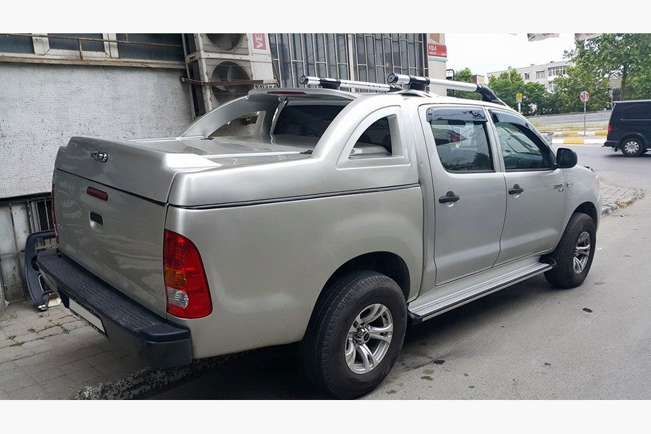 Toyota Hilux 2006–2015 Hardtop FULL BOX Image