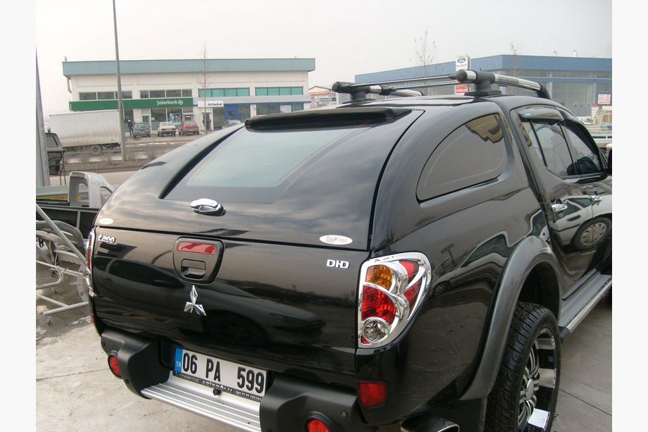 Mitsubishi L200 2006–2015 Hardtop Starbox Image