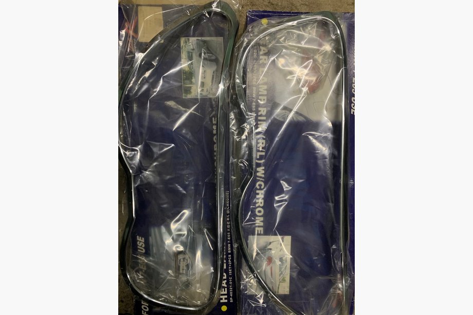 BMW 7-serie E65/66 2001–2008 Koplampafdekkingen (set van 2, ABS) Image