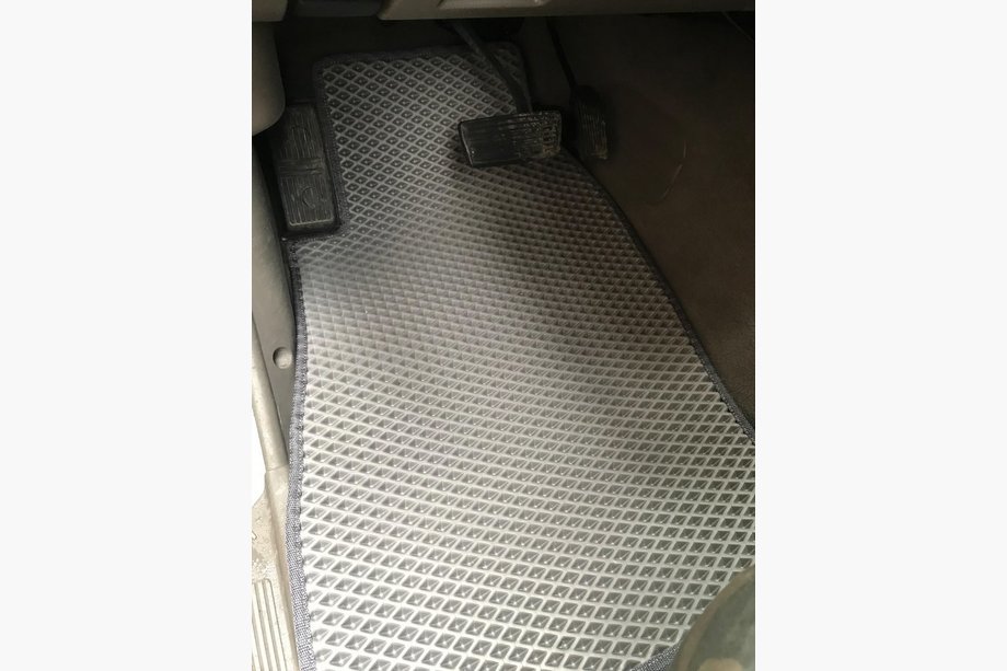 Nissan Patrol Y61 1997–2011 EVA automatten (grijs) Image
