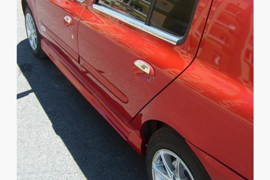 Renault Symbol 2008–2013 Zijskirts (spuitklaar) Image