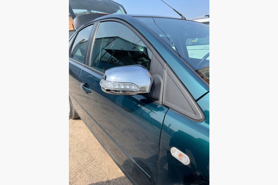 Ford Fusion 2002–2012 LED spiegelkappen (2 st., ABS) Image