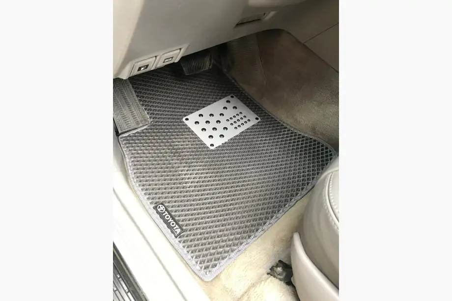 Toyota Land Cruiser 100 1998–2007 EVA automatten (zwart) Image