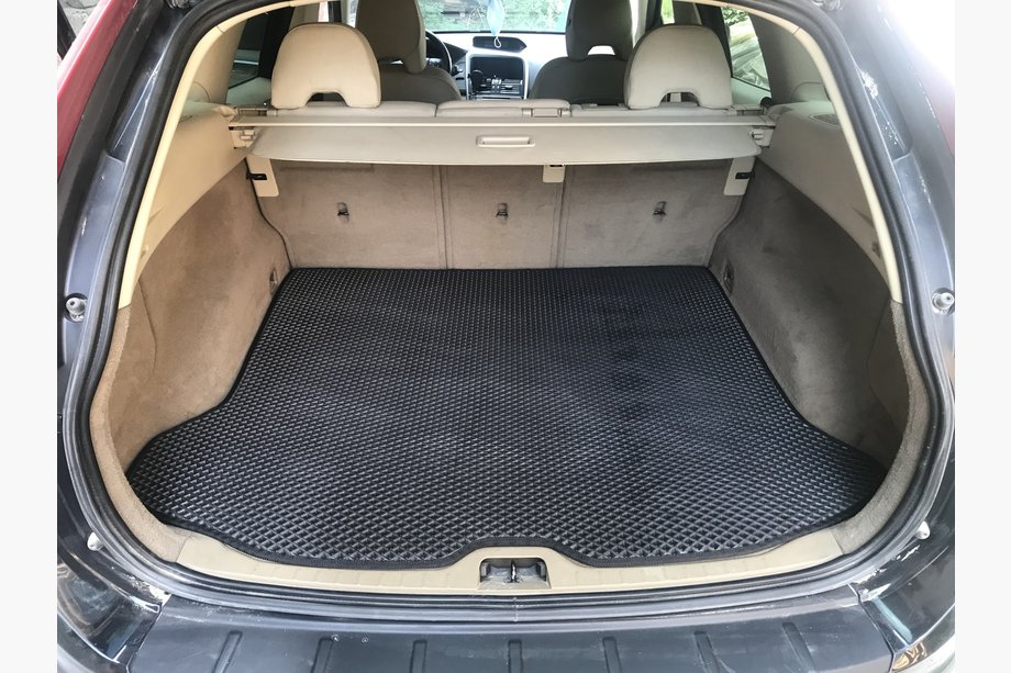 Volvo XC60 2009–2017 Kofferbakmat (EVA, zwart) Image
