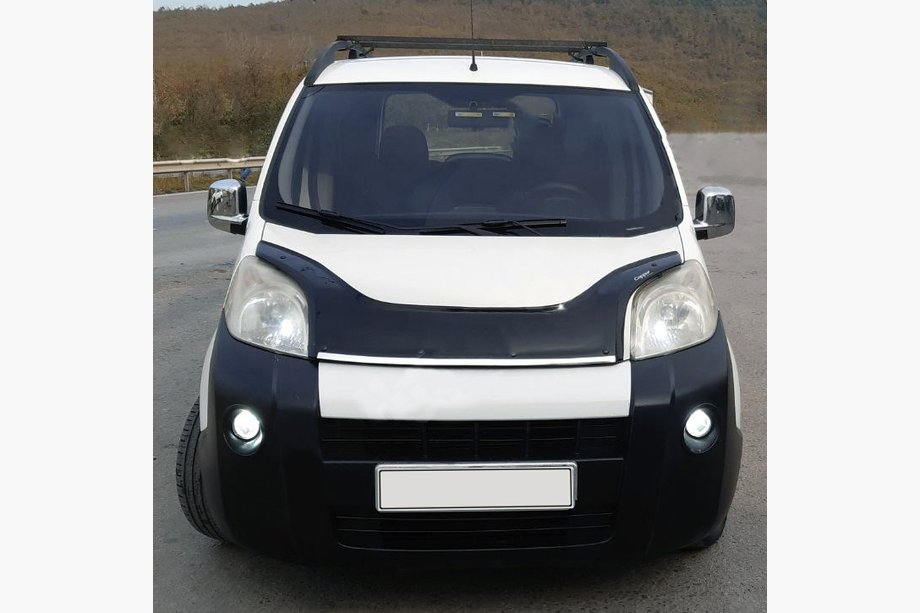 Peugeot Bipper 2008–2017 Motorkapdeflector (EuroCap) Image