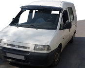 Citroen Jumpy 1996–2007 Voorruitvizier (zwart hoogglans, 5 mm) foto 1