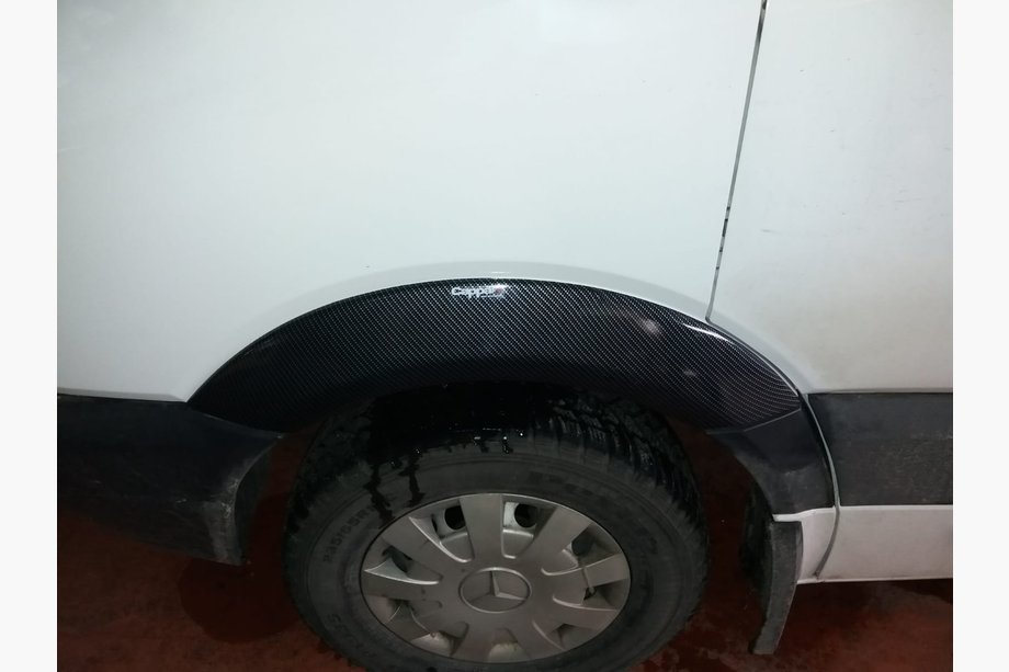 Volkswagen Crafter 2006–2016 Brede wielkastverbreders (set van 4, carbonlook) Image