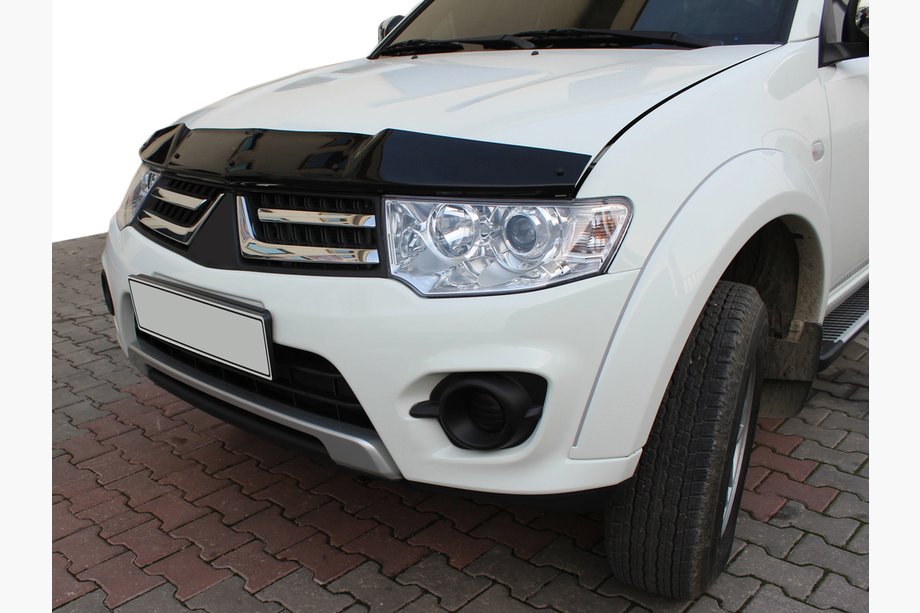 Mitsubishi L200 2006–2015 Motorkapdeflector (EuroCap) Image