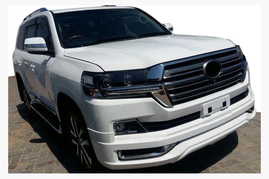 Toyota Land Cruiser 200 2007–2021 Complete bodykit 2016↗ (Modelista V2) Image