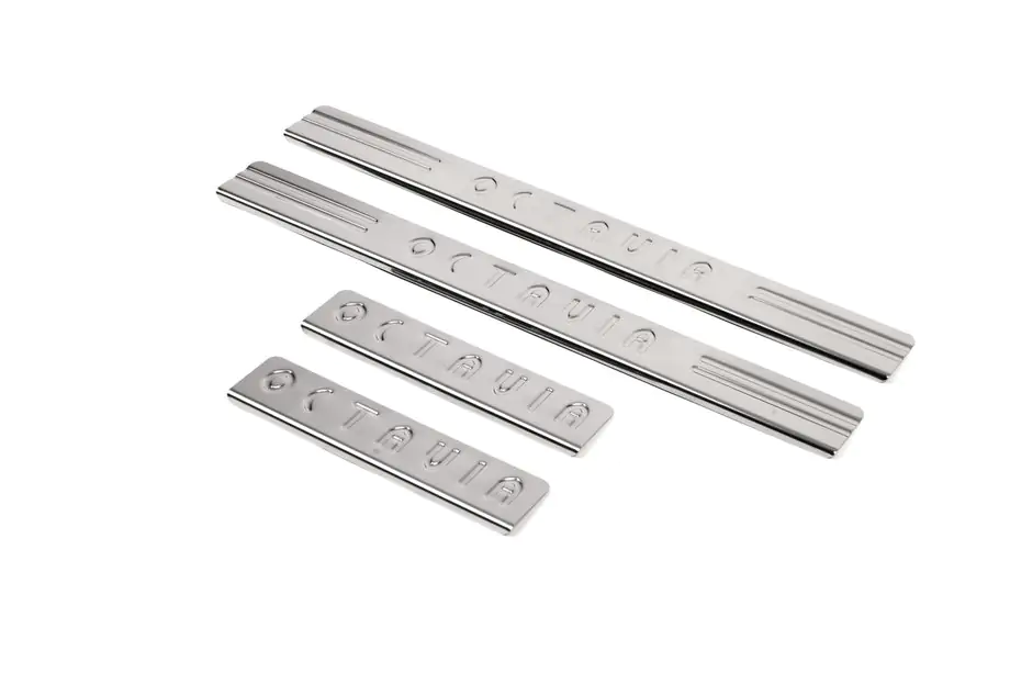 Skoda Octavia II A5 2006–2010 OmsaLine instaplijsten (set van 4, RVS) Image