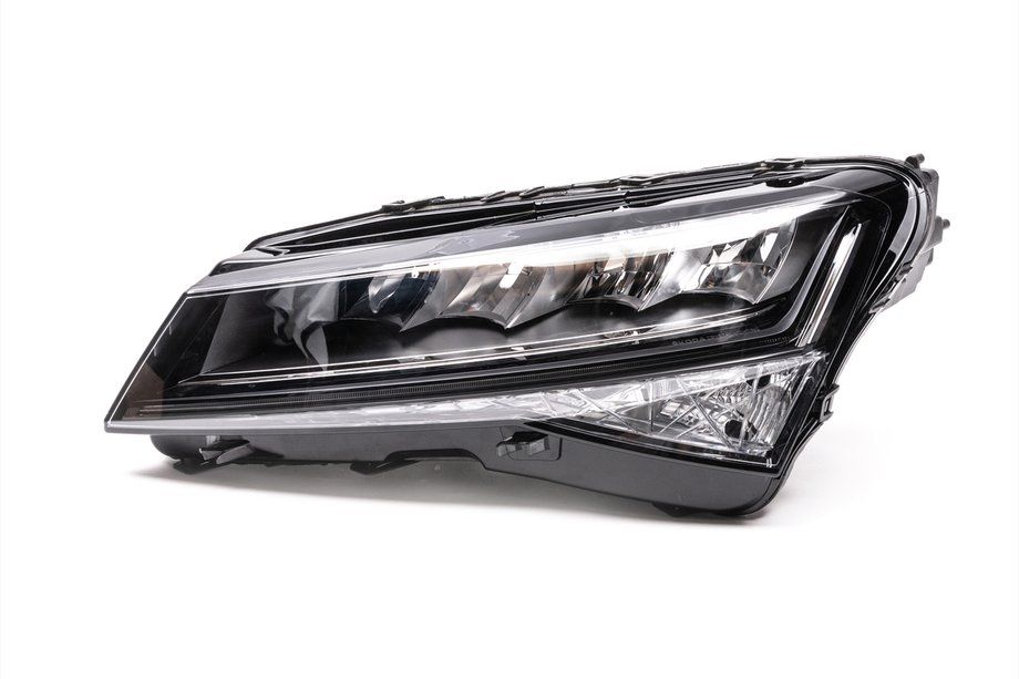 Skoda Superb 2015–2024 LED koplamp voor (links, origineel, gebruikt) Image