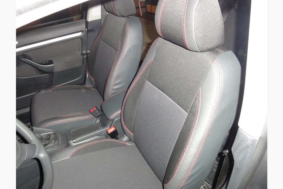Volkswagen Golf 6 2008–2014 Autostoelhoezen SoyuzAuto Premium van kunstleer Image