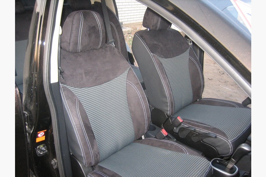Nissan Tiida 2011–2014 Autostoelhoezen SoyuzAuto Premium van kunstleer Image