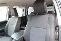 Toyota Land Cruiser Prado 150 2009–2023 Autostoelhoezen (kunstleer + stof, Premium) foto 4
