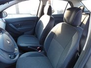 Renault Logan II 2013–2022 Autostoelhoezen (kunstleer↗stof, Premium) foto 1