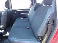 Lada Largus 2012– Stoelhoezen kunstleer↗stof foto 3