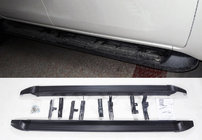 Toyota Hilux 2015– Originele side steps (2 stuks) foto 1