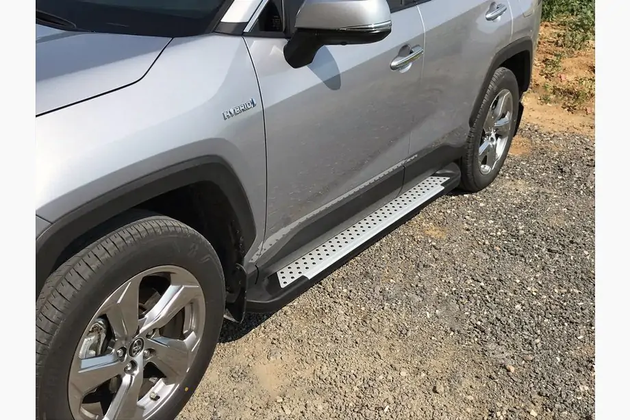 Toyota Rav 4 2019–2025 Side steps Allmond Grey (2 stuks, aluminium) Foto 1