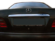 Mercedes C-Klasse W203 2000–2007 Sierlijst boven kentekenplaat (kunststof) foto 1