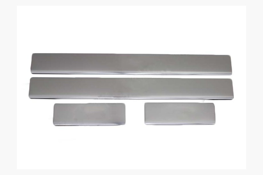 Ford Focus I 1998–2005 OmsaLine RVS instaplijsten 4 stuks (hatchback 5D/sedan) Image