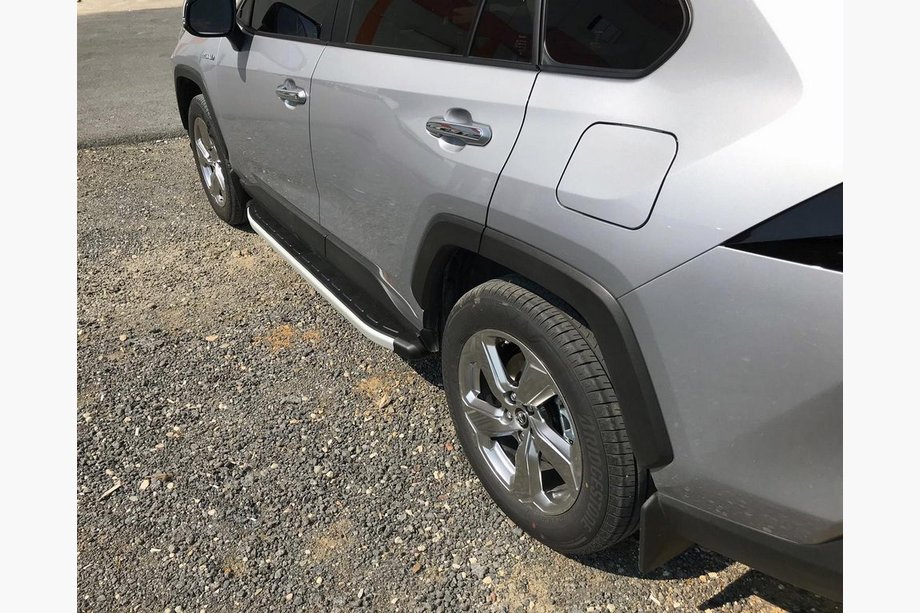 Toyota Rav 4 2019–2025 Fullmond side steps (2 stuks, aluminium) Image