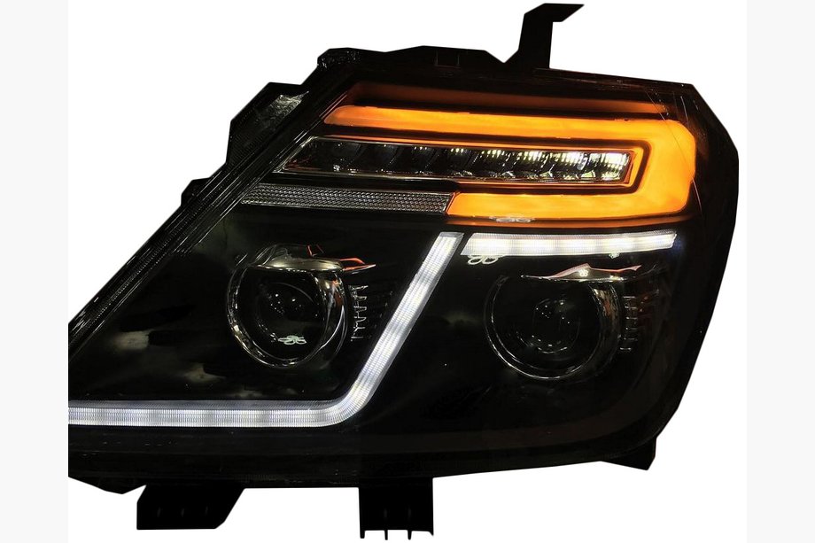Nissan Patrol Y62 2010–2024 Flash LED koplampen (2 stuks) Image